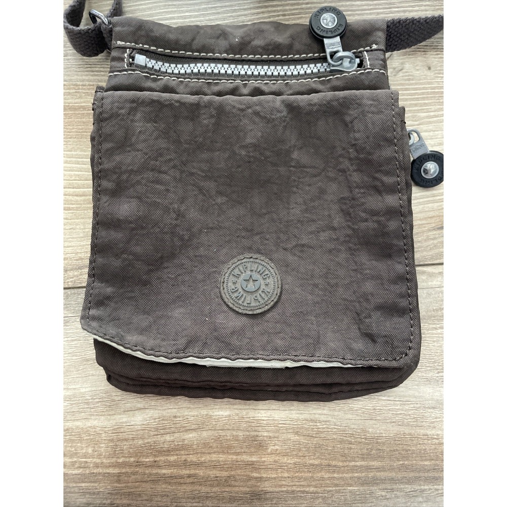 Kipling Small Brown Crinkle Nylon Crossbody Bag Flap Front Adjustable Strap - Picture 2 of 8